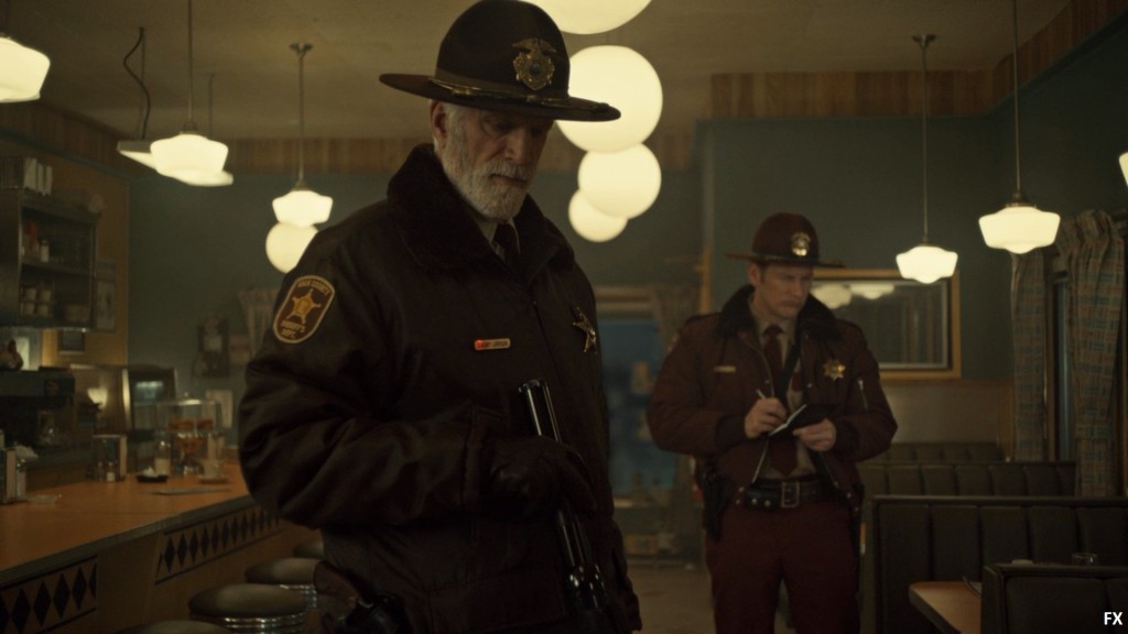 01 Fargo S2 E1 Image 2