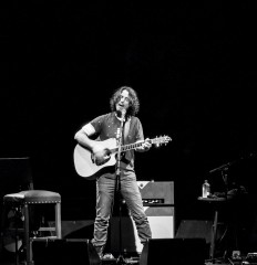 Chris Cornell-Phx-2015-11-04-071