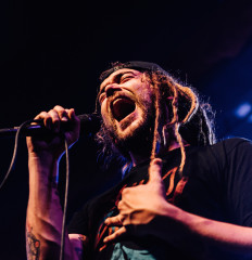 SOJA3