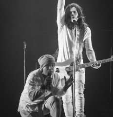 TheBandPerry-4