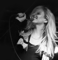 The Peach Kings 2016-01-10, Phx, AZ-Paige Wood-010
