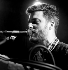 Jukebox the Ghost-Phoenix-2016-02-08 – Ben Thornewill -019