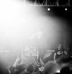 Blessthefall-3