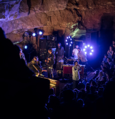Edward Sharp and the Magnetic Zeros_Cumberland caverns_MGM (11)