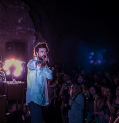 Edward Sharpe and the Magnetic Zeros_Cumberland caverns_MGM (4)