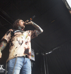 FallingInReverse-1
