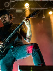 parkway-drive-show-mag-11