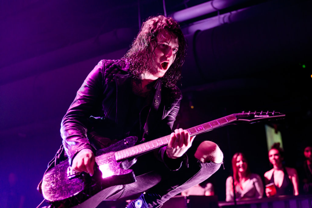 asking-alexandria-mag-6