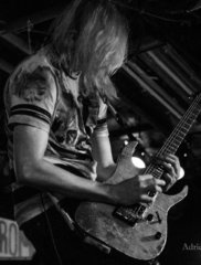 itlivesitbreathes-12