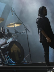 pop_evil_7184