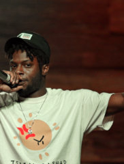 Isaiah_Rashad_0109