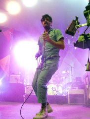YOUNGTHEGIANT_DSC4727