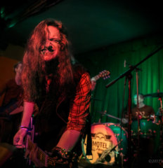 8813_Motel_Faces