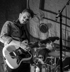 Saint Motel4