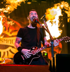 Las Rageous-Mag–7
