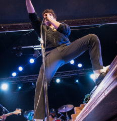 Low Cut Connie