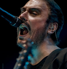5735_breaking_benjamin