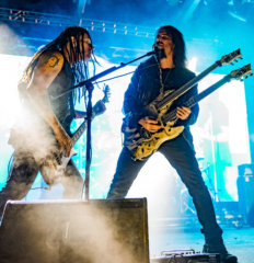 Rock Into Spring-Mag–12
