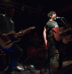 _D753666 – Jared and the Mill – Group