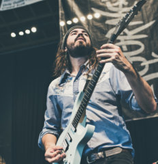 Hands Like Houses (1 of 1)-7