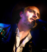 2713_strumbellas_LindaCarlson_web