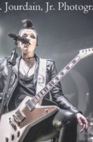 halestorm lzzy eyes resize ltrm signed
